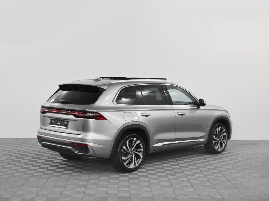 Geely Monjaro 4WD Luxury АКПП, 2022, 9 549 км фото 4