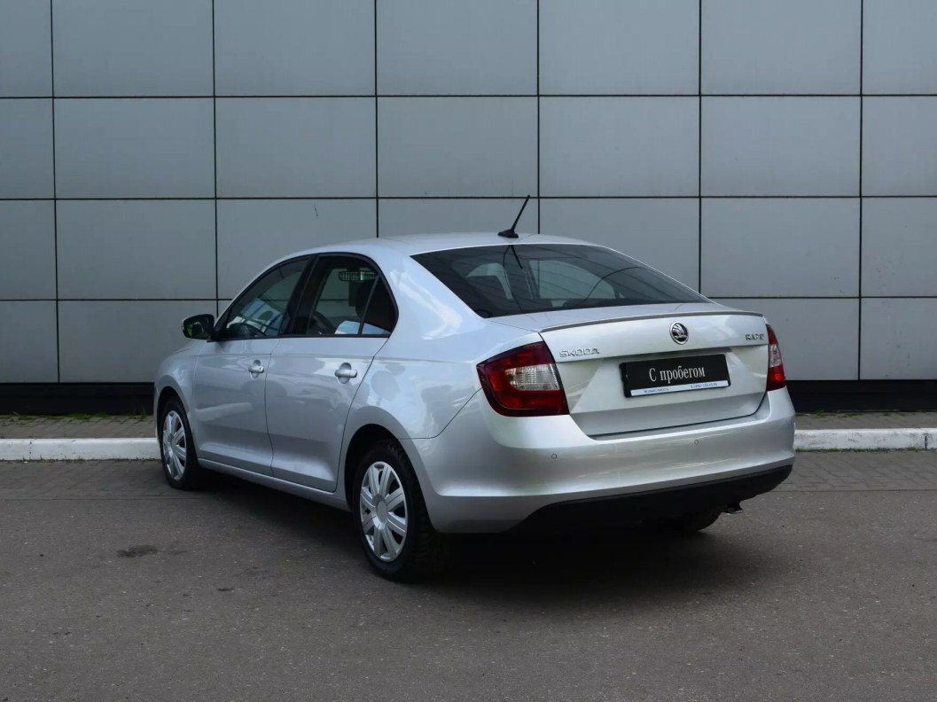 Skoda Rapid Style 1.4 РКПП, 2017, 45 000 км фото 5