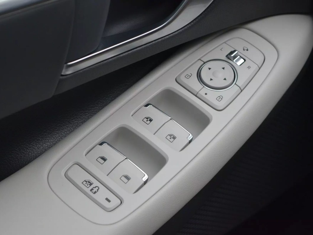 Hyundai Sonata бензин, АКПП, передний привод АКПП, 2019, 23 000 км фото 12