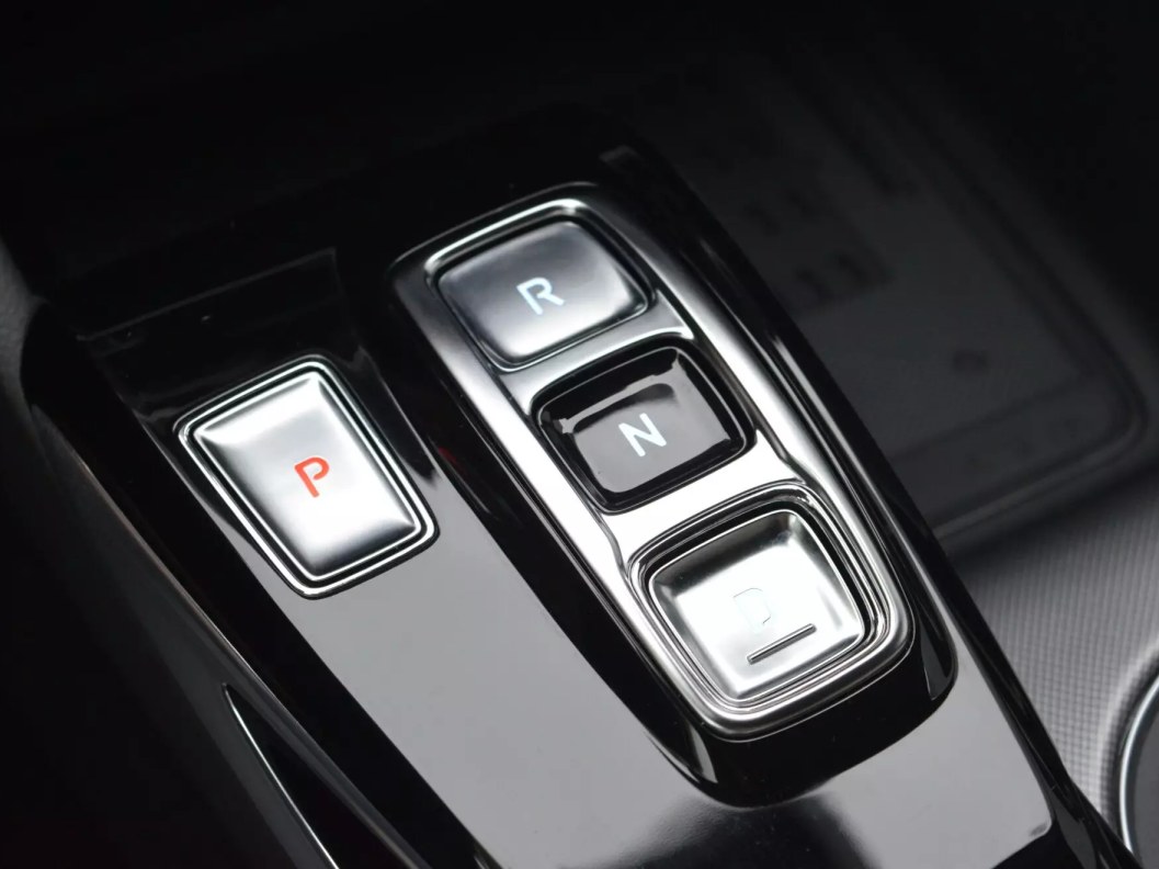 Hyundai Sonata бензин, АКПП, передний привод АКПП, 2019, 23 000 км фото 18