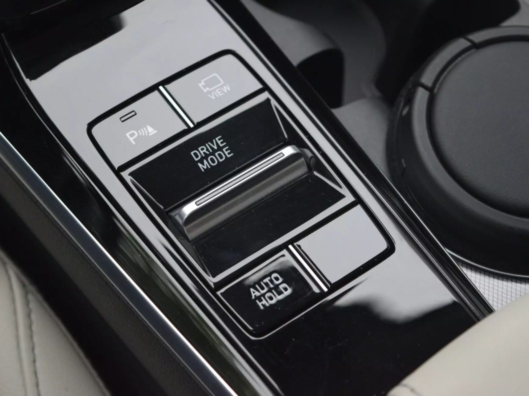 Hyundai Sonata бензин, АКПП, передний привод АКПП, 2019, 23 000 км фото 19
