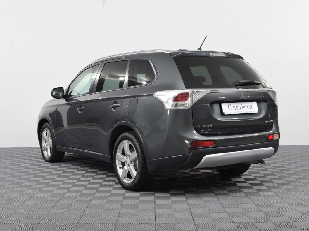 Mitsubishi Outlander Instyle S81 2.0 CVT, 2014, 86 338 км фото 8