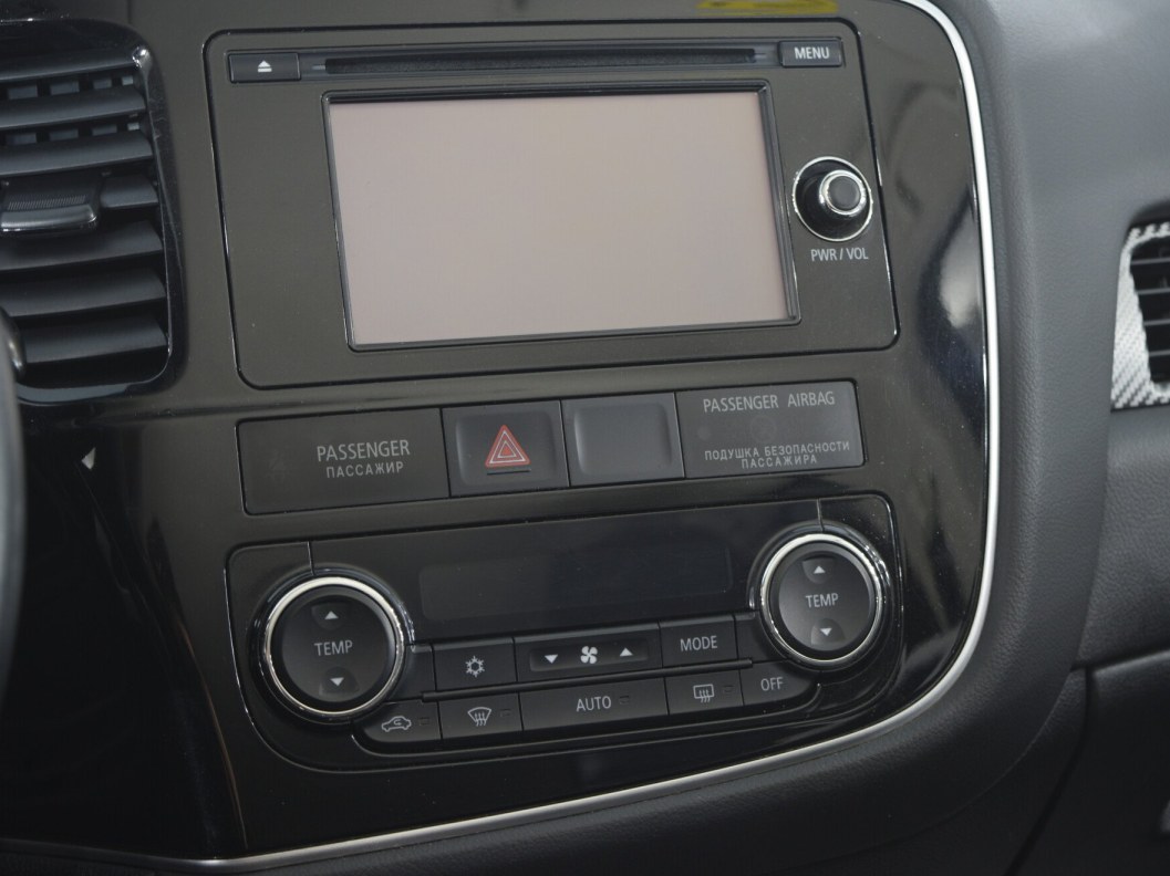 Mitsubishi Outlander Instyle S81 2.0 CVT, 2014, 86 338 км фото 15
