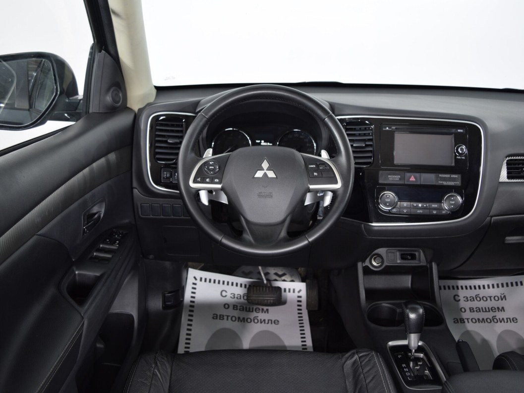 Mitsubishi Outlander Instyle S81 2.0 CVT, 2014, 86 338 км фото 18