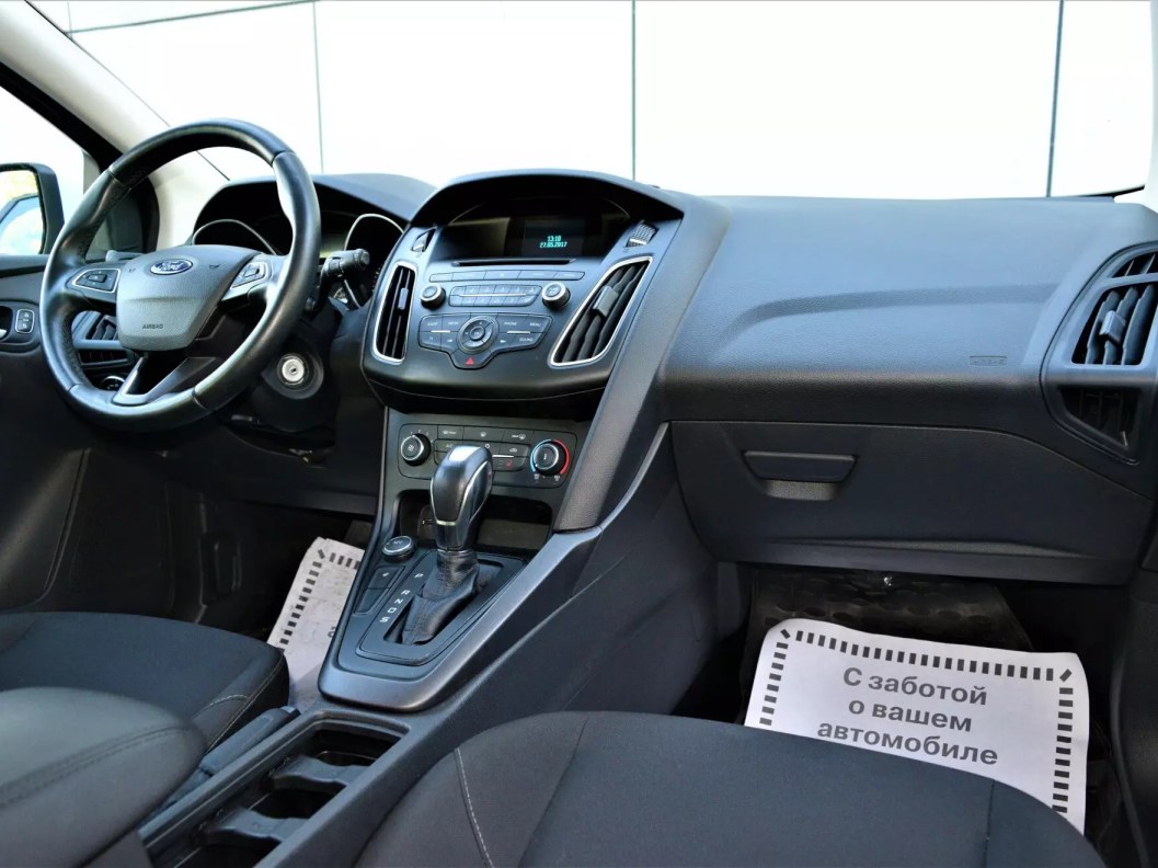 Ford Focus Trend 1.6 МКПП, 2017, 56 533 км фото 11