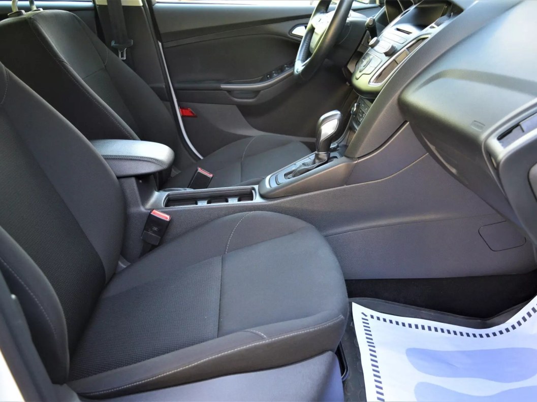 Ford Focus Trend 1.6 МКПП, 2017, 56 533 км фото 16