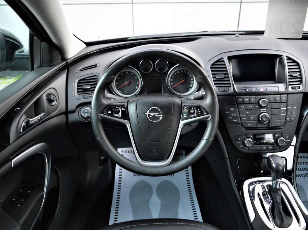 Opel Insignia Cosmo 2.0 АКПП, 2013, 119 368 км фото 10