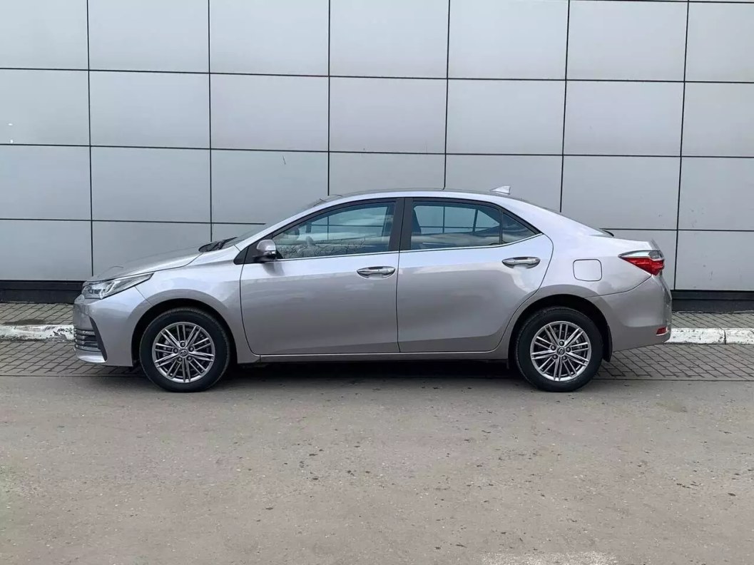 Toyota Corolla 1.8 CVT, 2018, 54 891 км фото 5