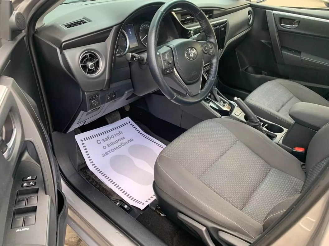 Toyota Corolla 1.8 CVT, 2018, 54 891 км фото 9