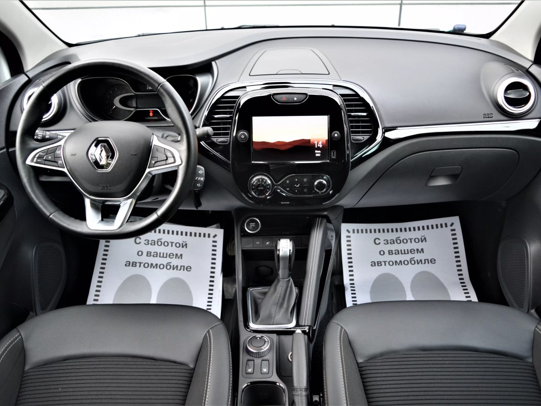 Renault Kaptur полный привод CVT, 2020, 21 427 км фото 8
