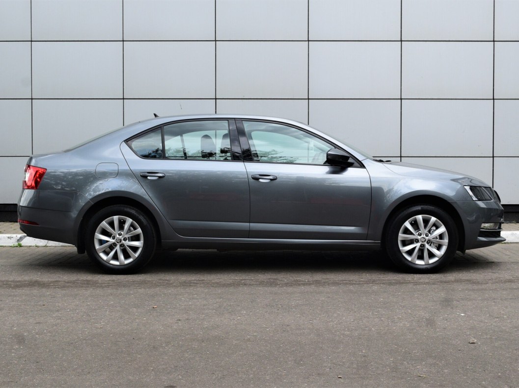 Skoda Octavia Ambition 1.6 АКПП, 2018, 42 580 км фото 4