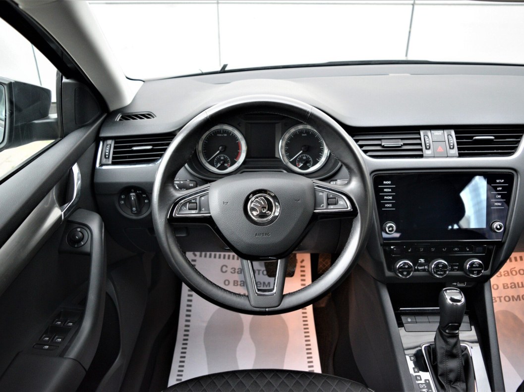 Skoda Octavia Ambition 1.6 АКПП, 2018, 42 580 км фото 18