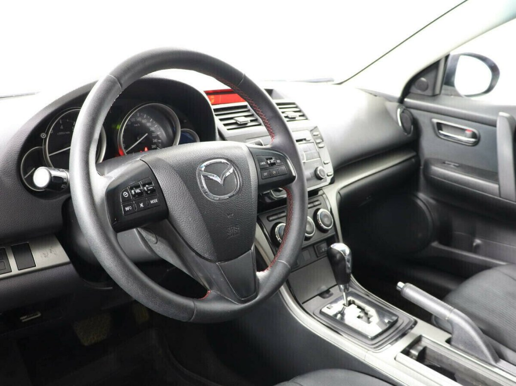 Mazda 6 2.0 АКПП, 2010, 153 900 км фото 8
