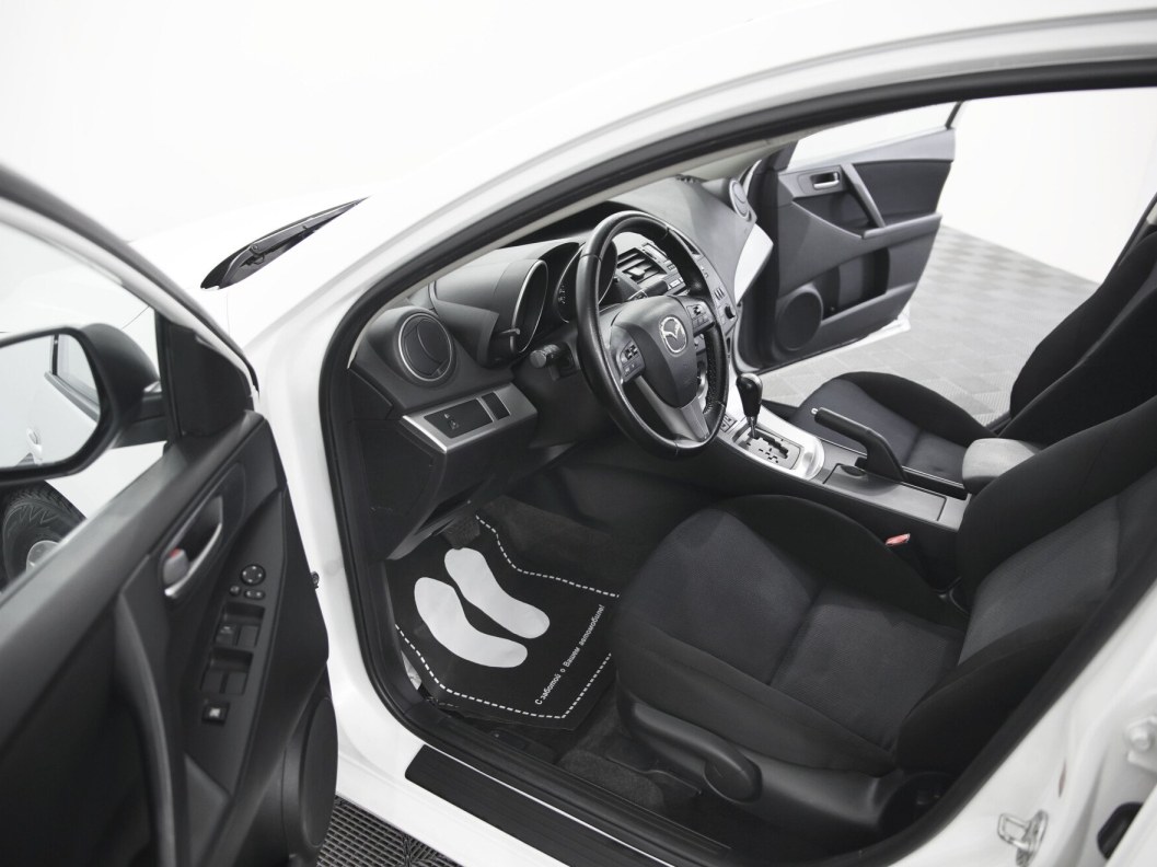 Mazda 3 Touring 1.6 АКПП, 2013, 103 500 км фото 8