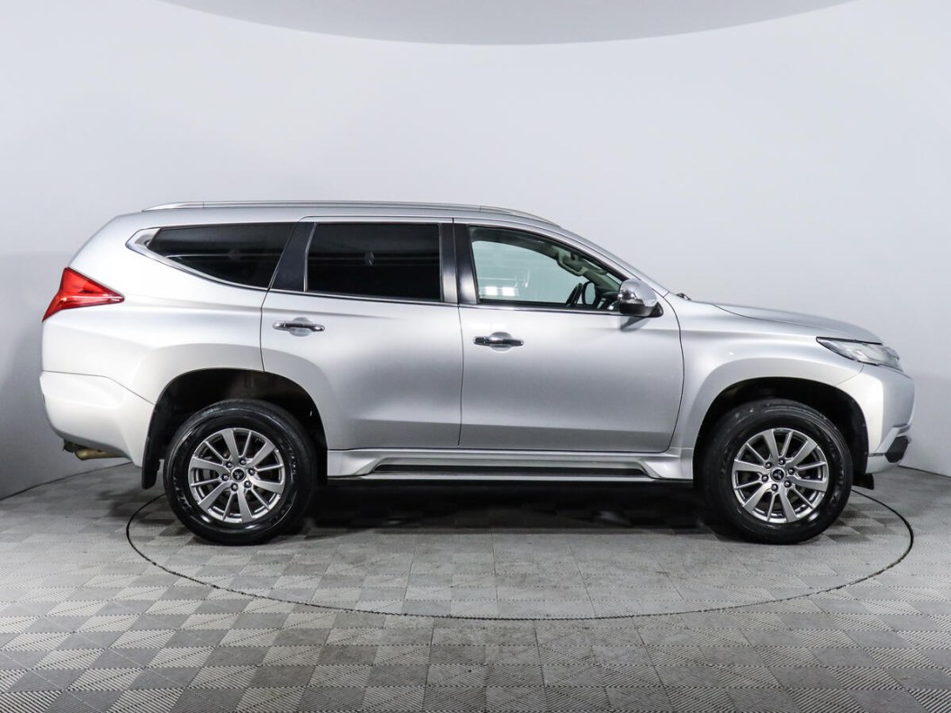 Mitsubishi Pajero Sport Instyle S88 3.0 АКПП, 2019, 33 079 км фото 4