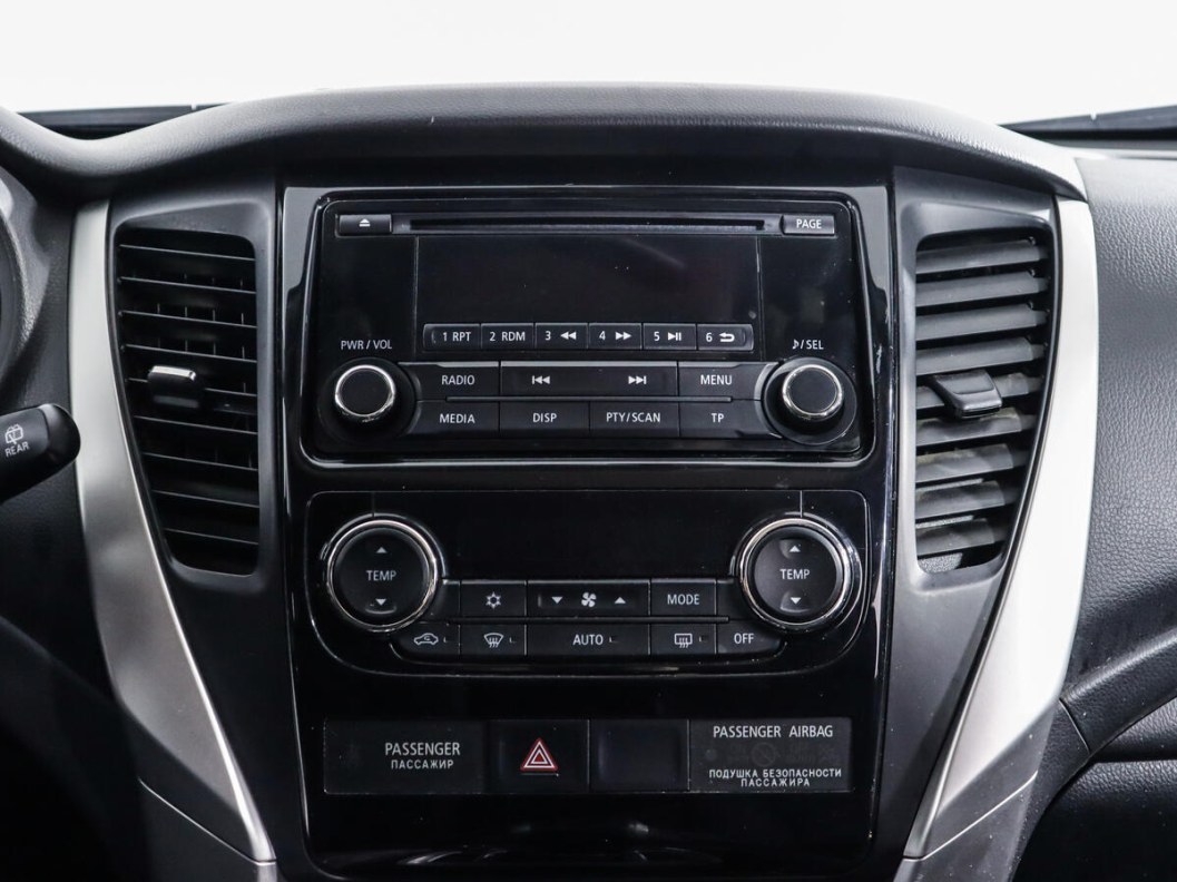 Mitsubishi Pajero Sport Instyle S88 3.0 АКПП, 2019, 33 079 км фото 15