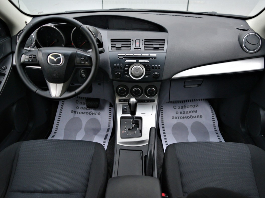 Mazda 3 Touring 1.6 АКПП, 2010, 108 200 км фото 3