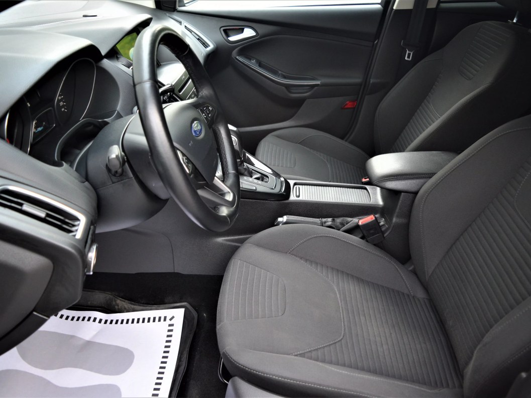 Ford Focus Titanium 1.5 АКПП, 2017, 59 262 км фото 9