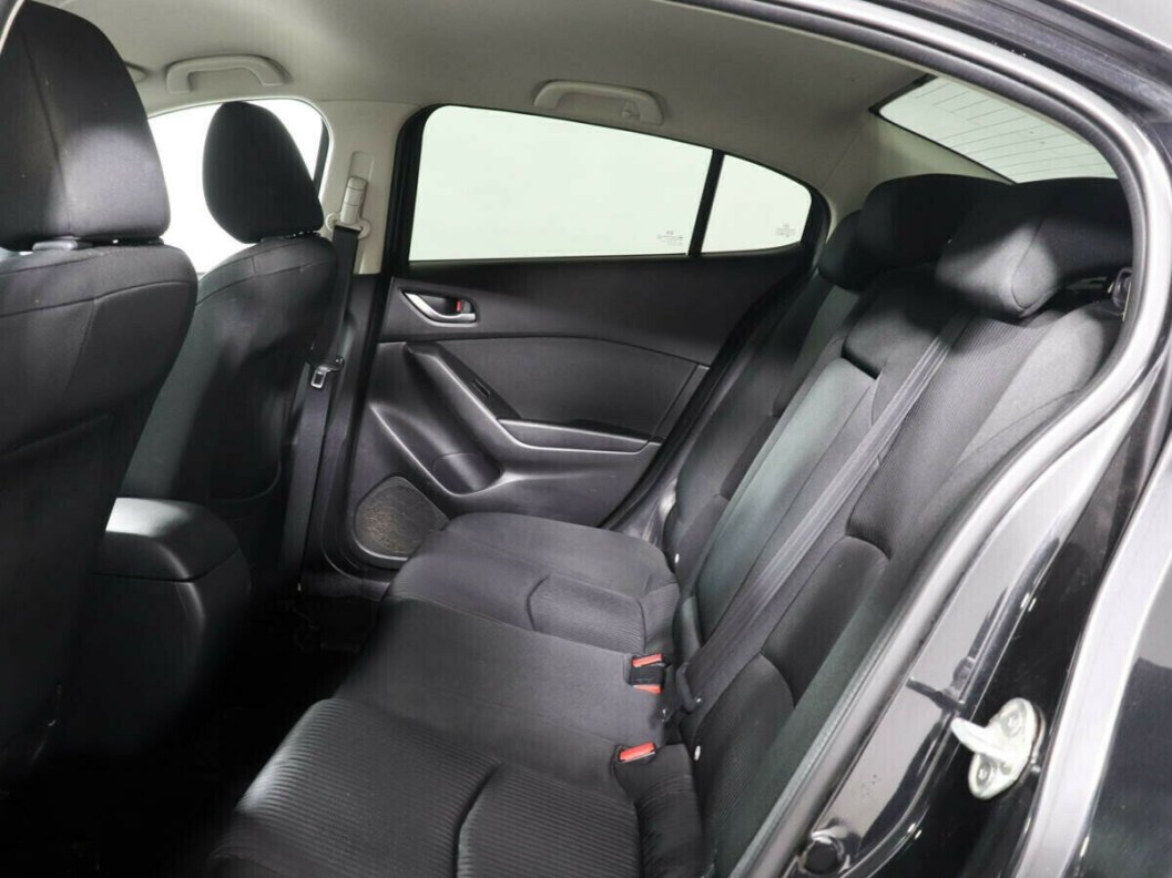 Mazda 3 1.5 АКПП, 2014, 107 200 км фото 8