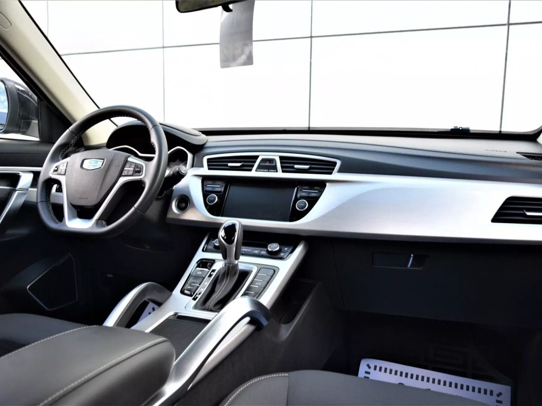 Geely Atlas Комфорт 1.8 АКПП, 2018, 47 926 км фото 23