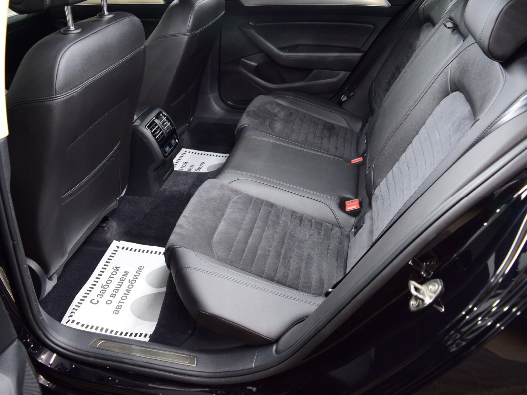 Volkswagen Passat Business 1.8 DSG, 2018, 43 207 км фото 13
