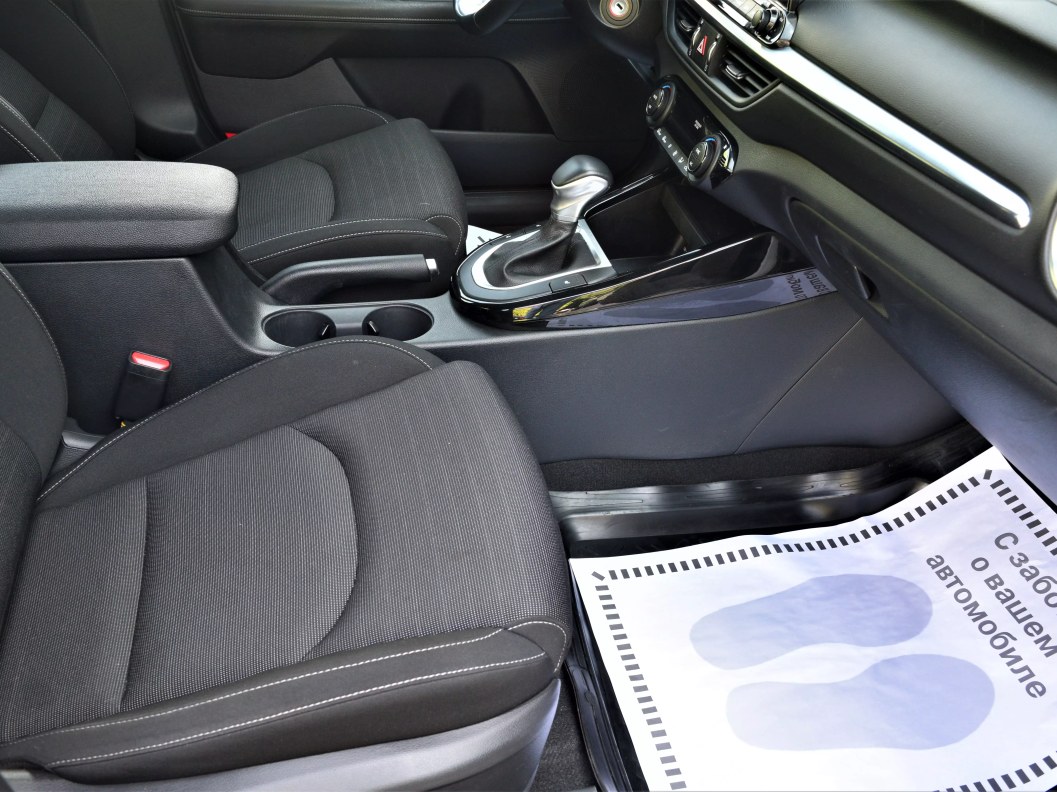 Kia Cerato Luxe 2.0 АКПП, 2019, 22 159 км фото 11