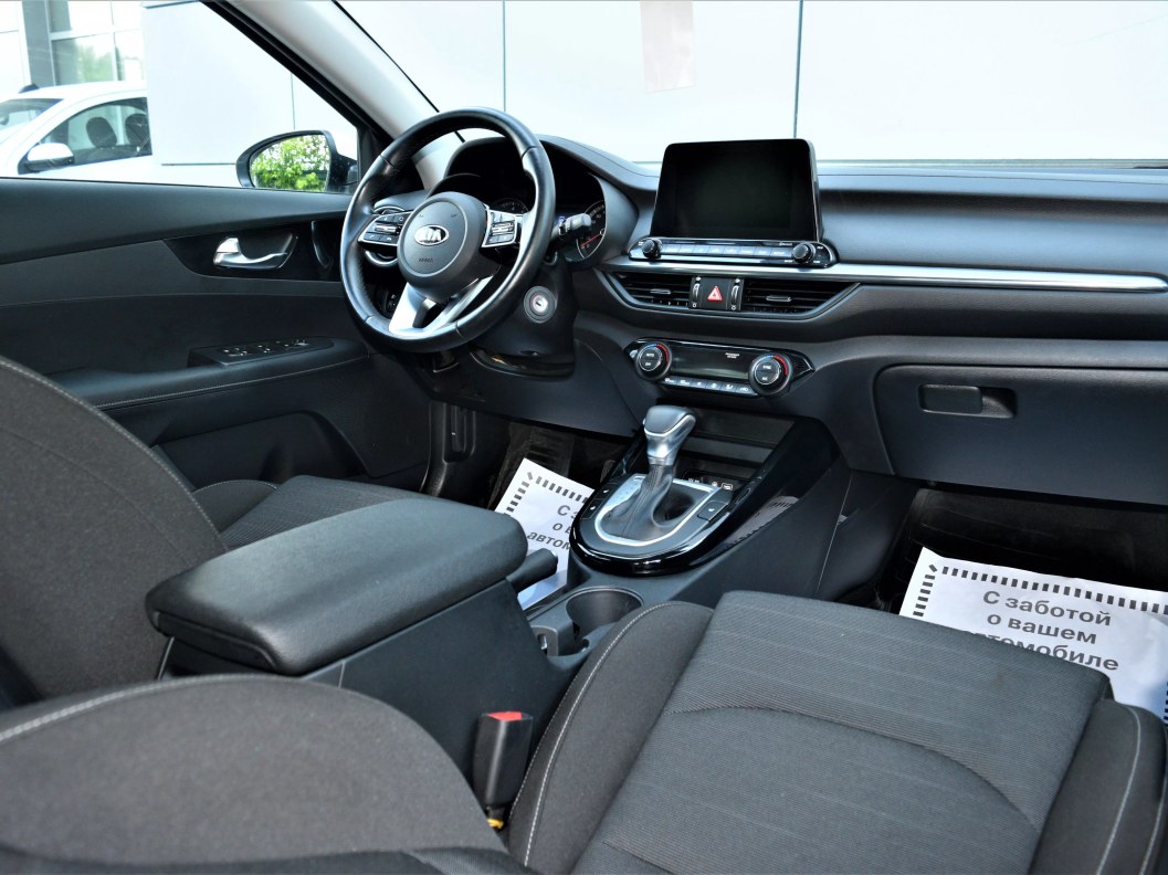 Kia Cerato Luxe 2.0 АКПП, 2019, 22 159 км фото 20