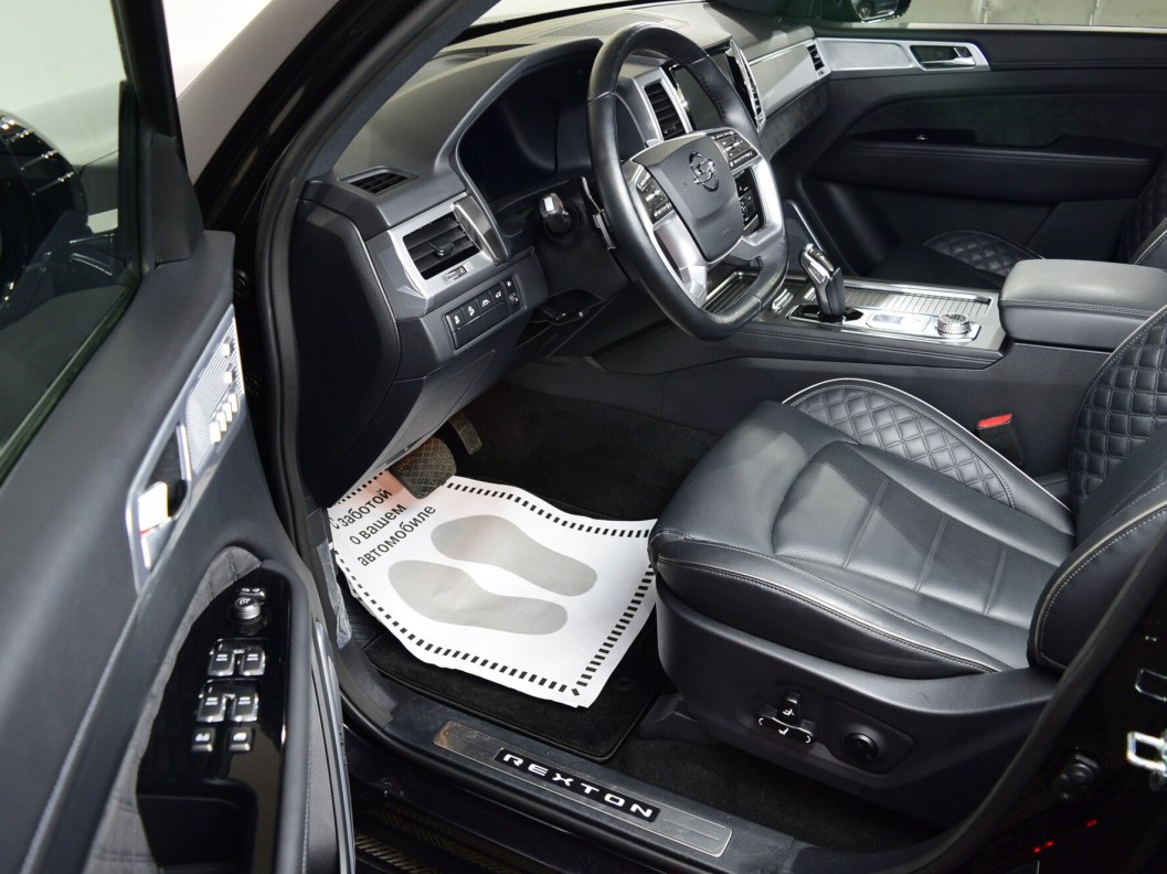 SsangYong Rexton 4WD АКПП, 2021, 26 438 км фото 6