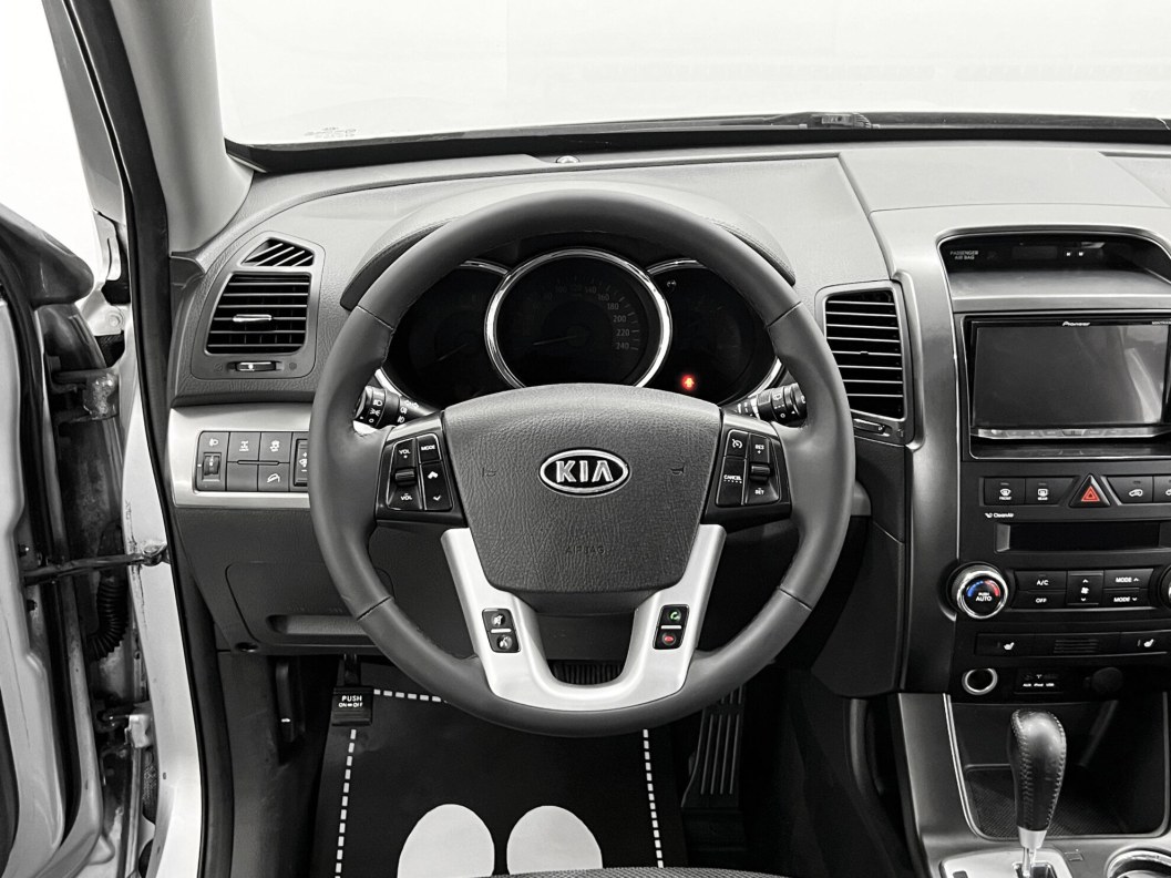 Kia Sorento Comfort 2.4 АКПП, 2012, 100 943 км фото 8