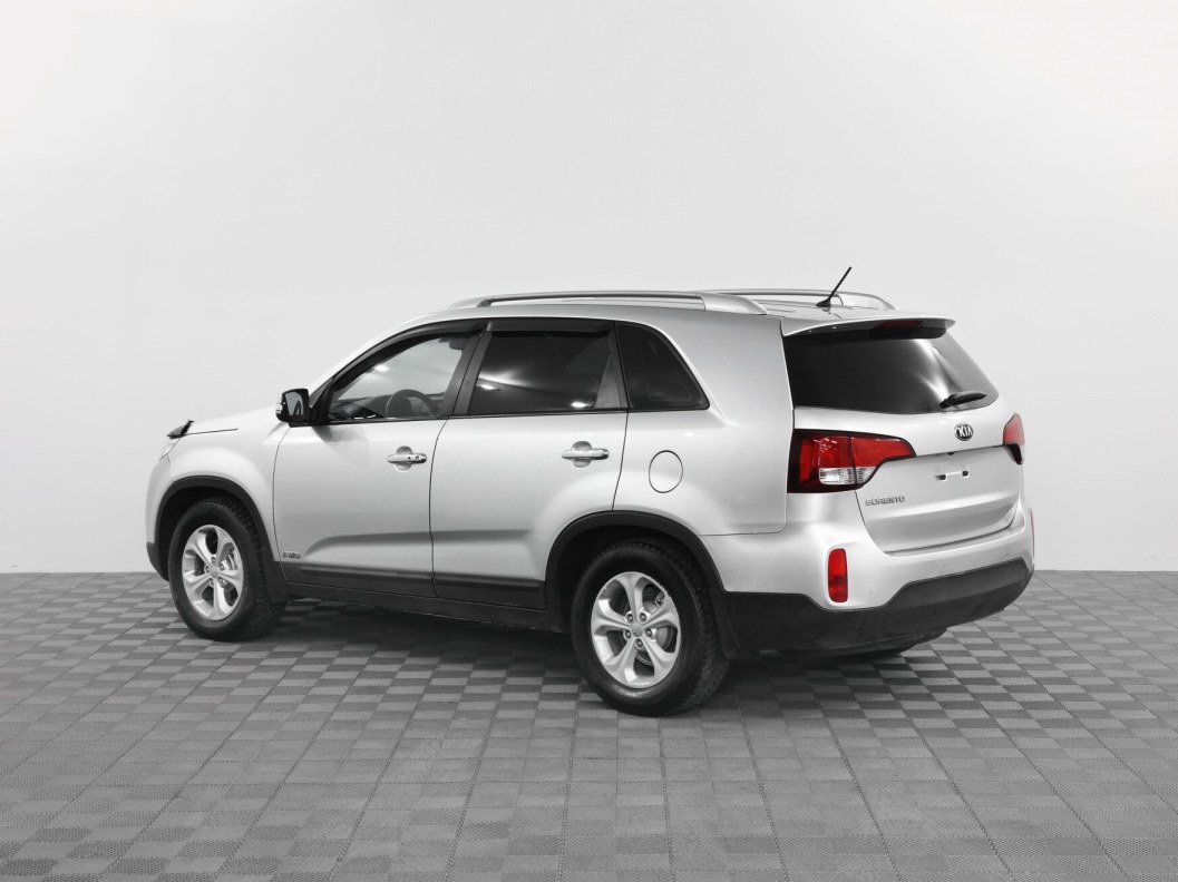 Kia Sorento Prestige 2.4 АКПП, 2016, 62 890 км фото 3