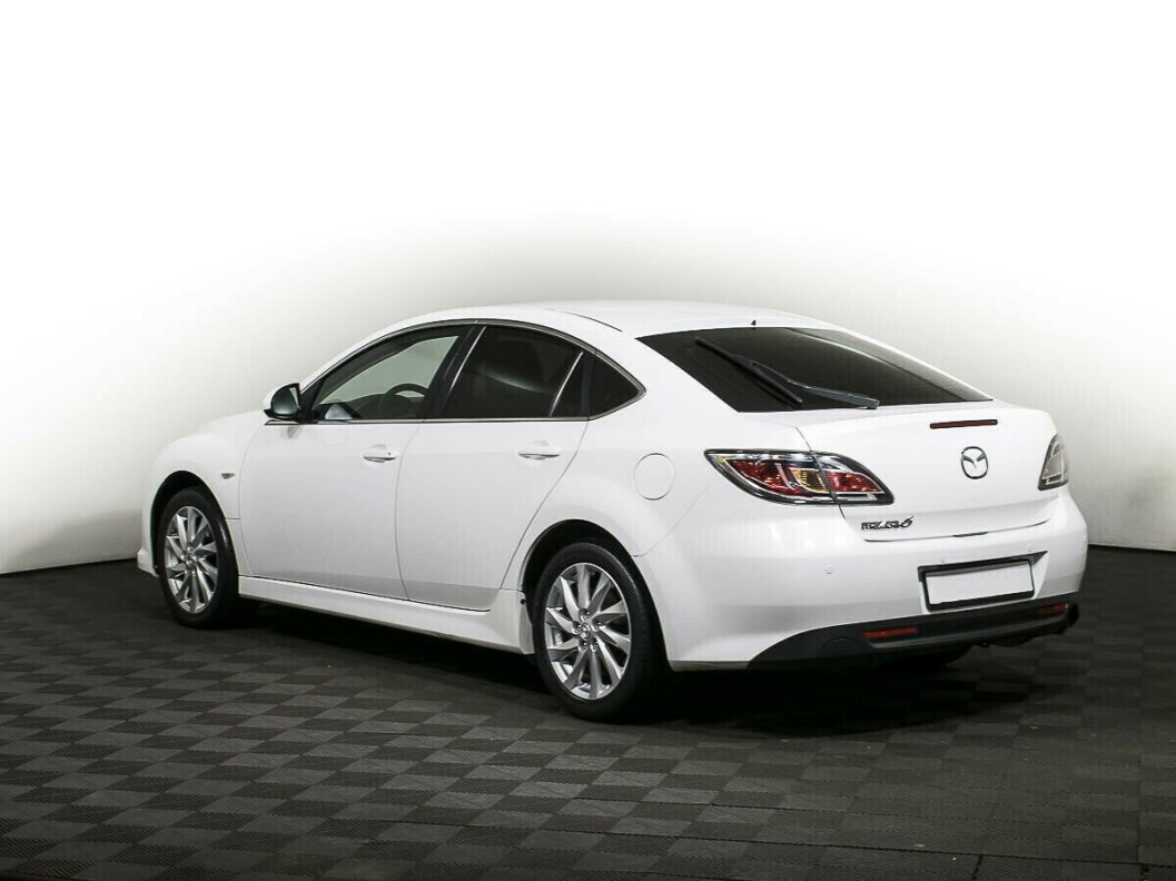 Mazda 6 1.8 МКПП, 2011, 136 300 км фото 4