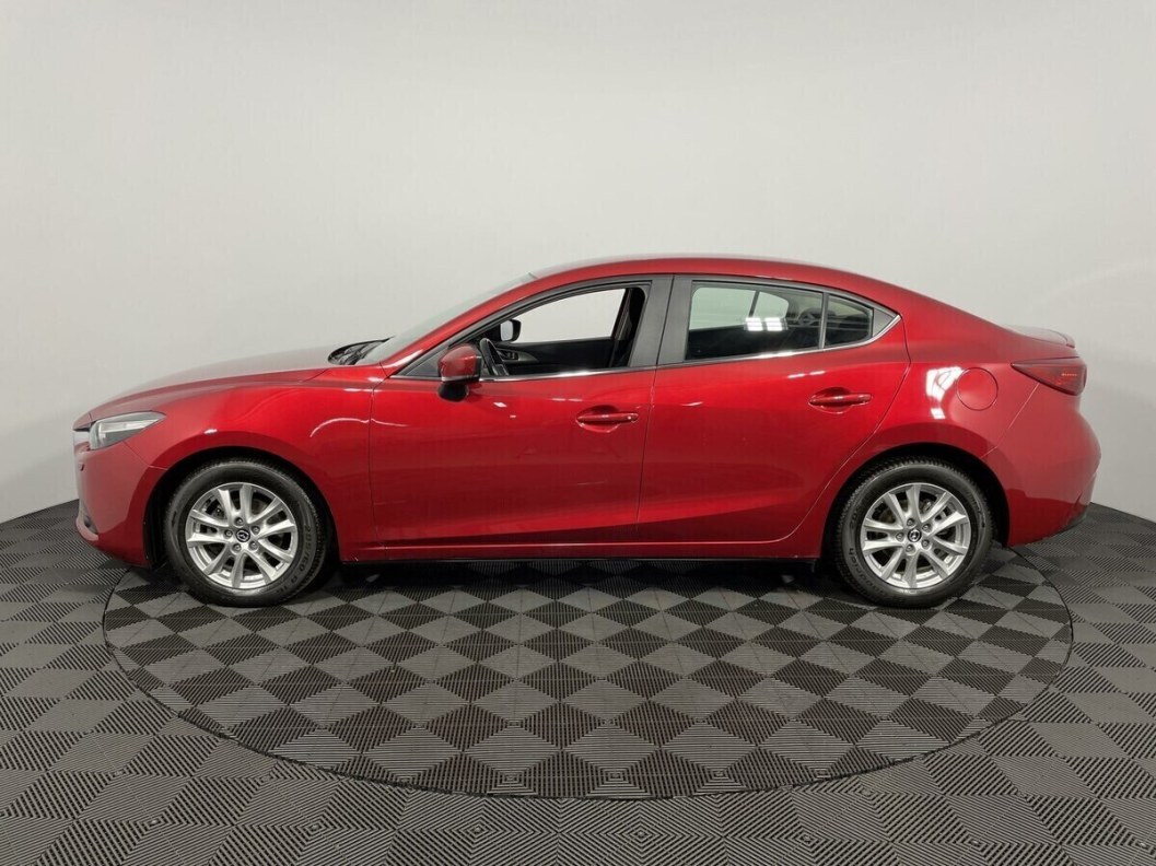 Mazda 3 1.5 АКПП, 2018, 58 300 км фото 8