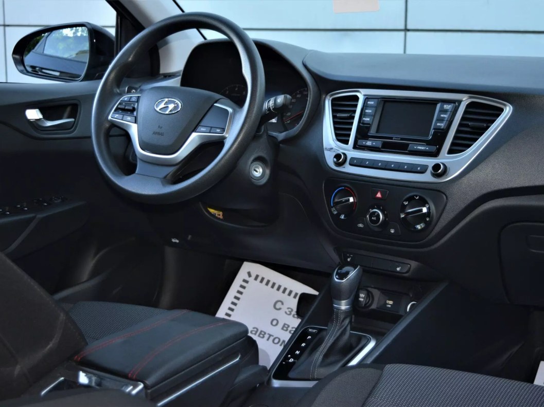 Hyundai Solaris Comfort + Light + Winter + Safety 1.6 АКПП, 2020, 22 189 км фото 8