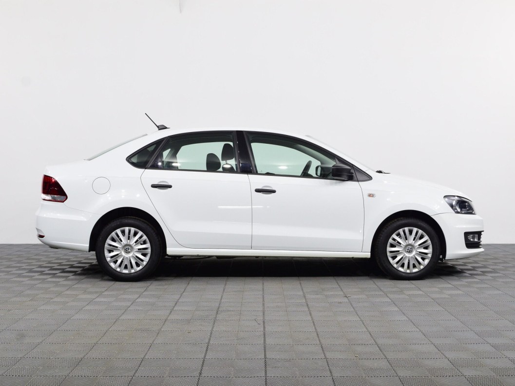 Volkswagen Polo Comfortline 1.6 АКПП, 2019, 32 107 км фото 4