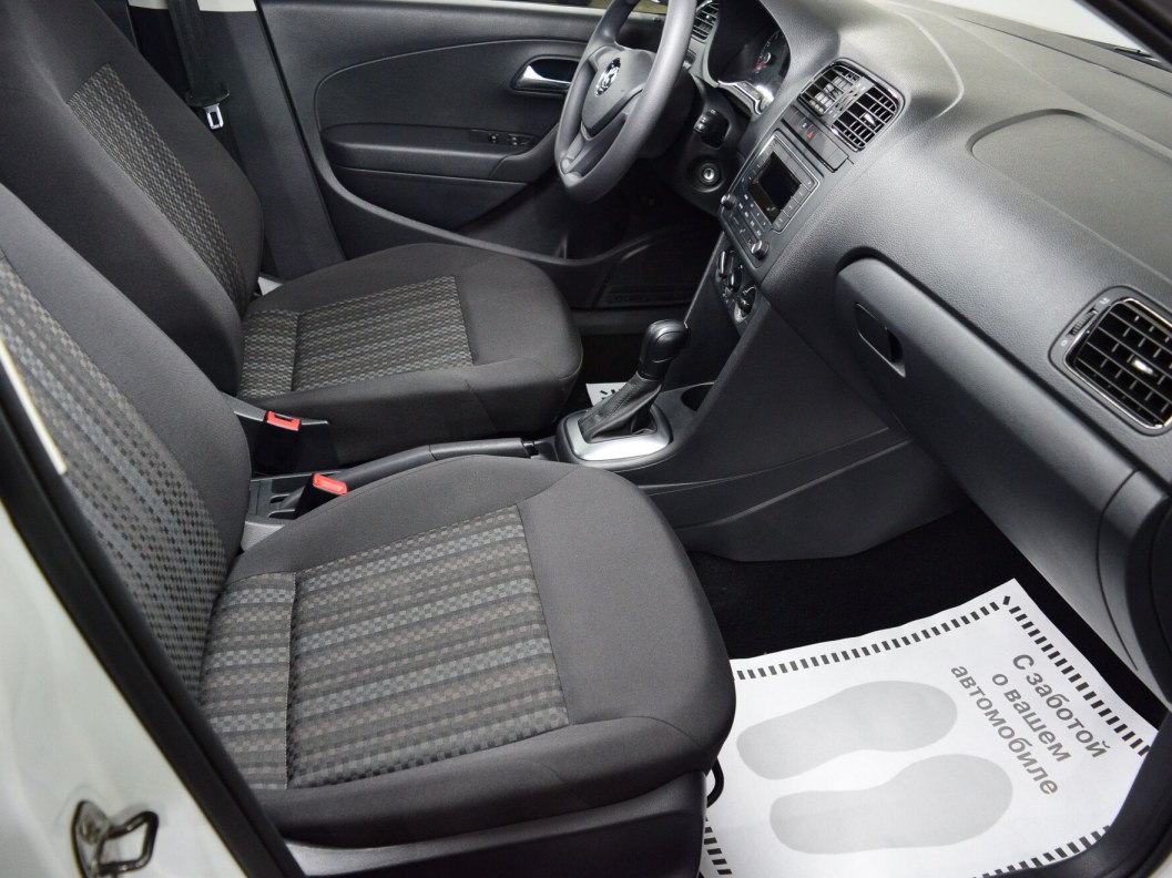 Volkswagen Polo Comfortline 1.6 АКПП, 2019, 32 107 км фото 11