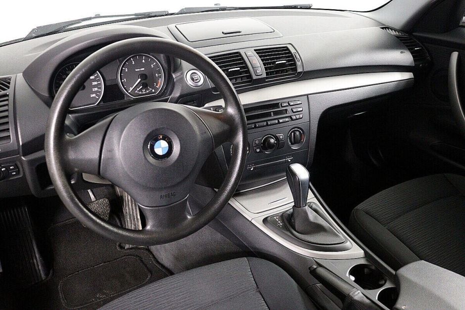 BMW 1 серии 1.6 АКПП, 2011, 155 000 км фото 5