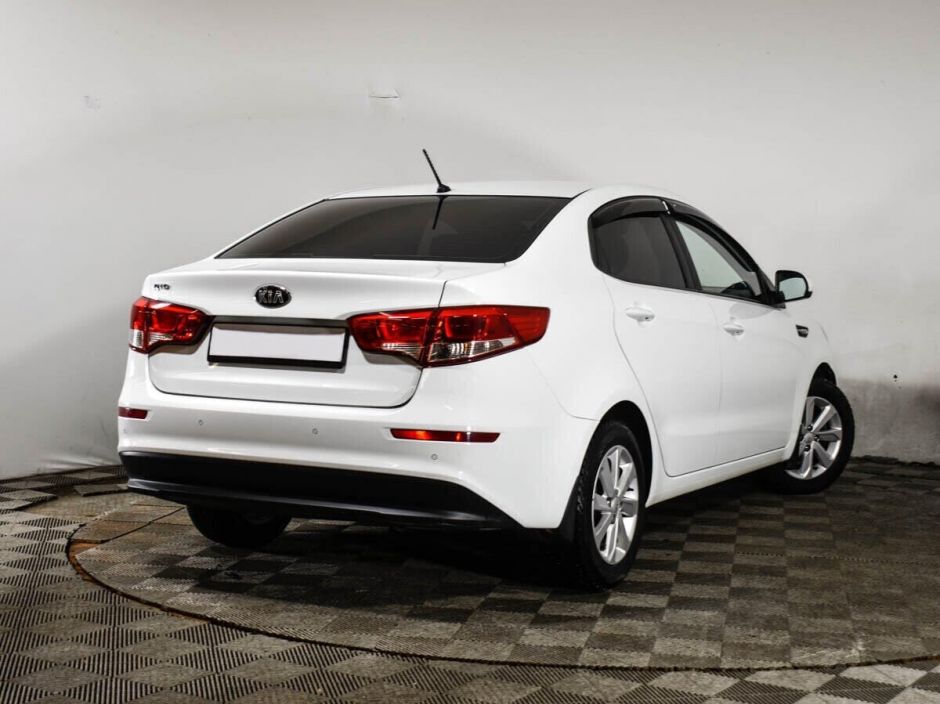Kia Rio 1.6 АКПП, 2017, 73 000 км фото 2