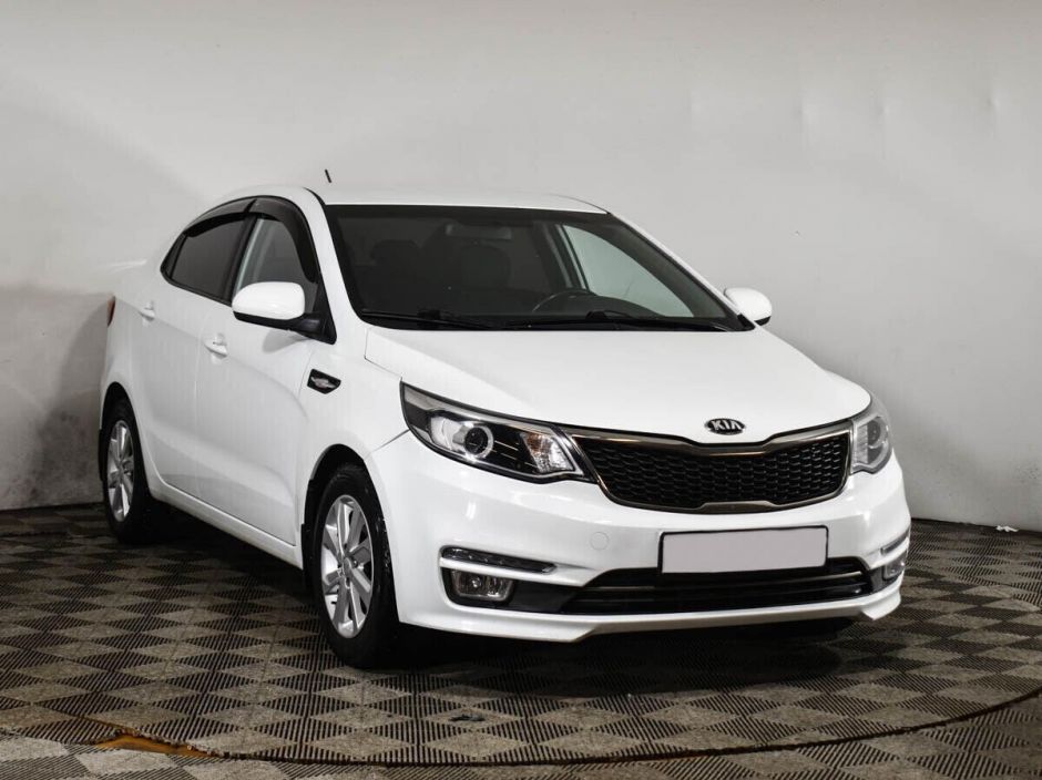 Kia Rio 1.6 АКПП, 2017, 73 000 км фото 3