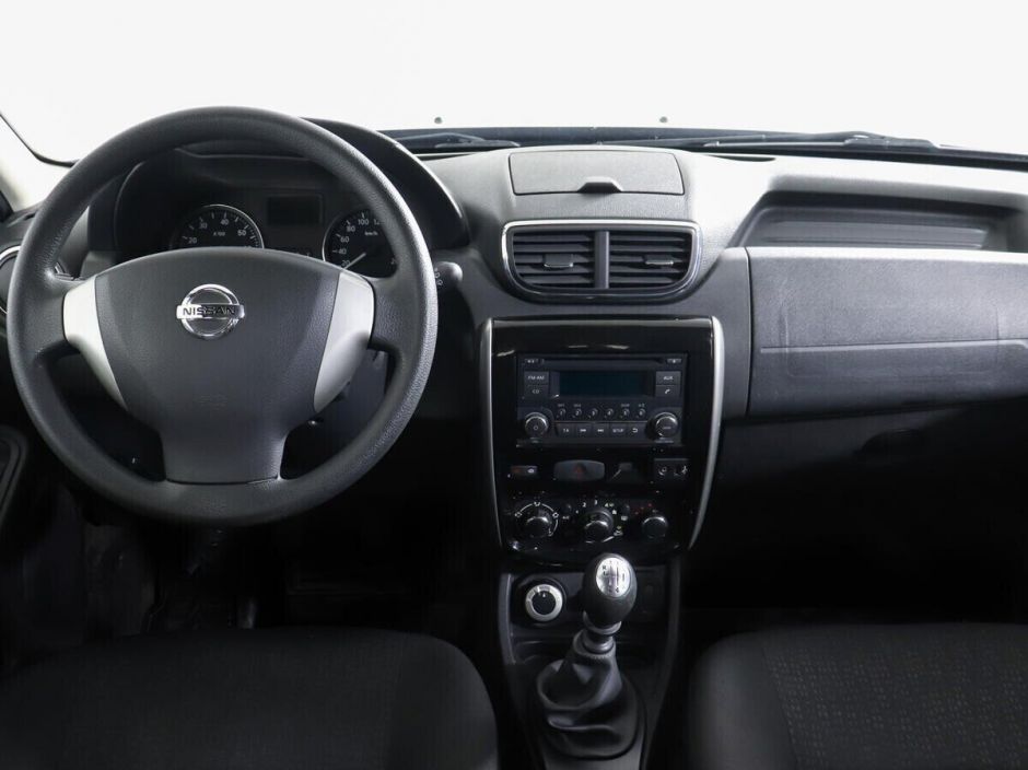 Nissan Terrano 2.0 АКПП, 2015, 96 000 км фото 6