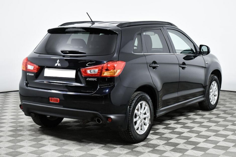 Mitsubishi ASX 1.8 CVT, 2013, 131 000 км фото 2